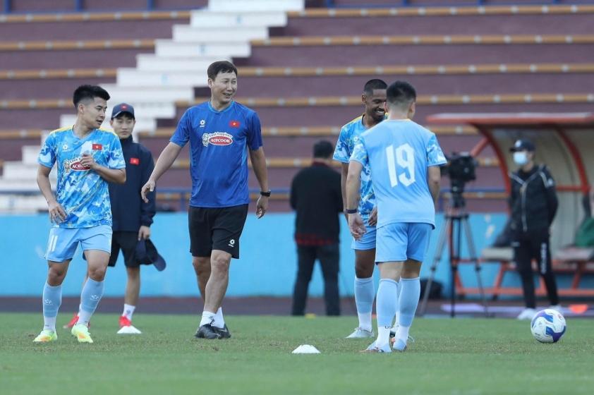ĐT Việt Nam vẫn chưa đủ lực lượng ở buổi tập thứ 2