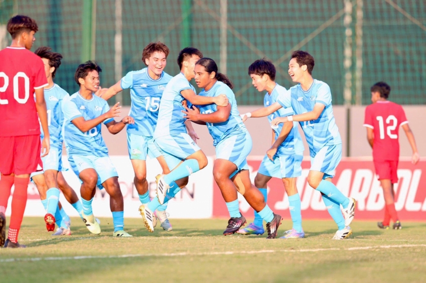 U17 Bắc Mariana ăn mừng bàn thắng lịch sử