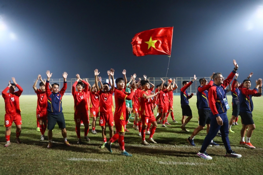 U17 Việt Nam trải qua hành trình trọn vẹn ở vòng loại U17 châu Á 2026 Tiền vệ U17 Việt Nam nói lời 'gan ruột' sau thành tích dự VCK châu Á 752250