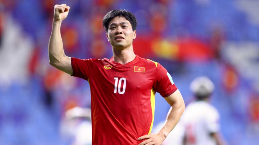 Việt Nam - Singapore: Gặp lại thầy cũ là cơ hội cho Công Phượng khẳng định mình 190448 Công Phượng từng thắng giải 'Cầu thủ được yêu thích nhất' năm 2017.