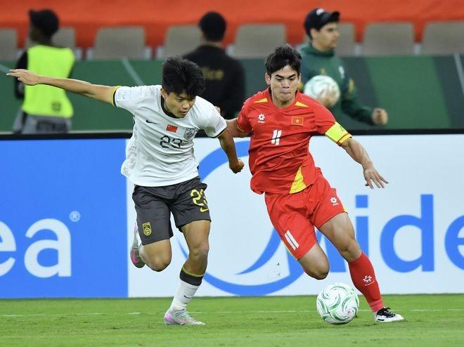 U23 Việt Nam thua U23 Trung Quốc