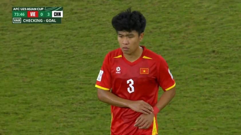 Thẻ đỏ Phạm Lý Đức