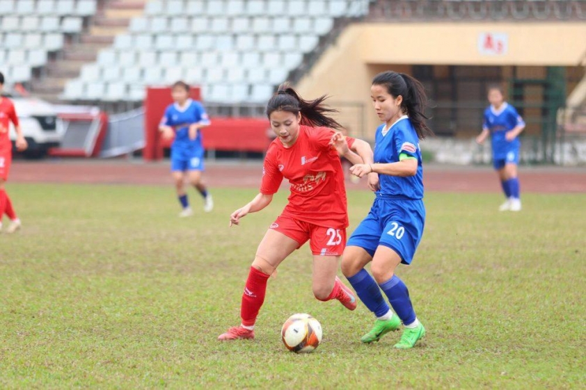 Phong Phú Hà Nam áo đỏ vô địch U19 nữ Quốc gia