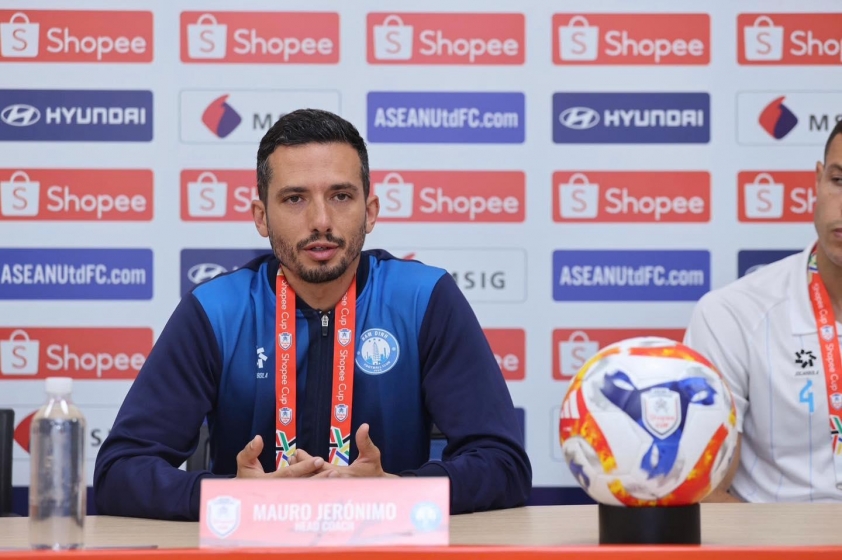 HLV Mauro trước trận đấu Thép Xanh Nam Định vs JDT